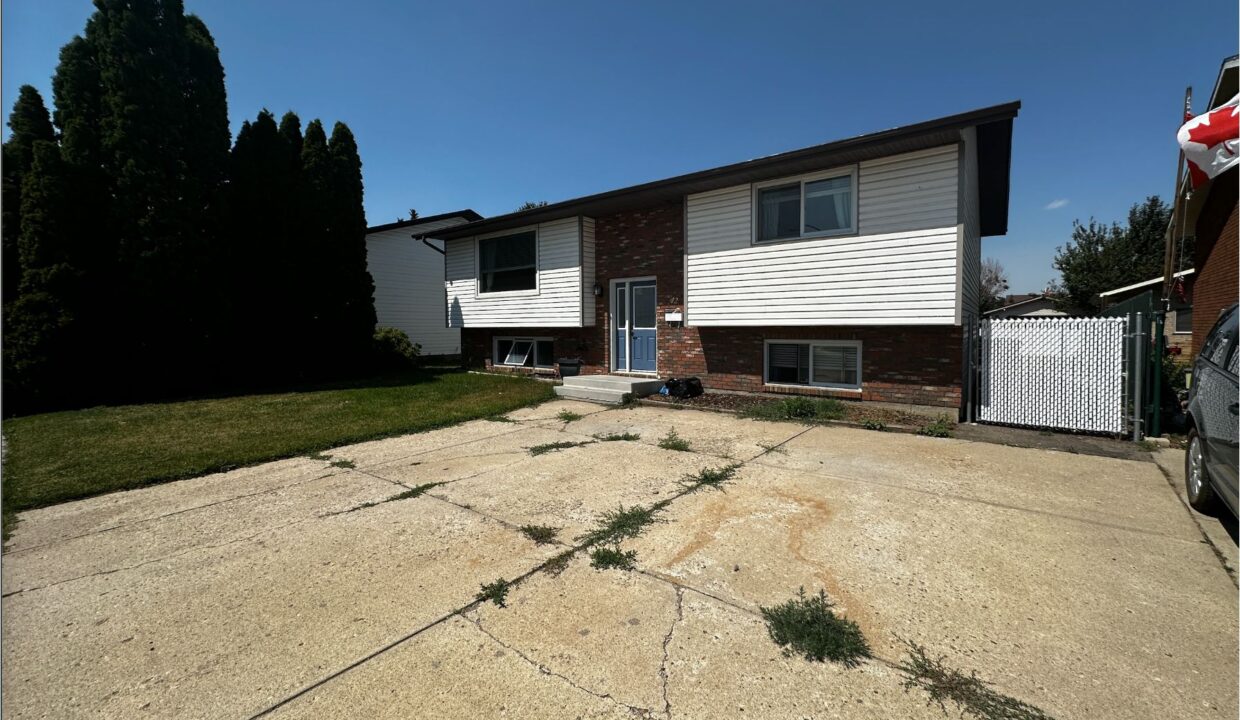 42 Rundle Small