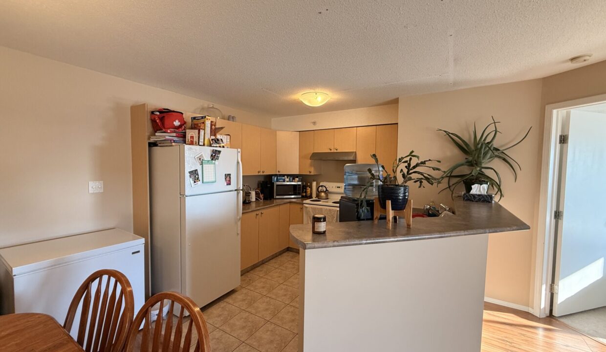 418 1632 Saamis Dr NW