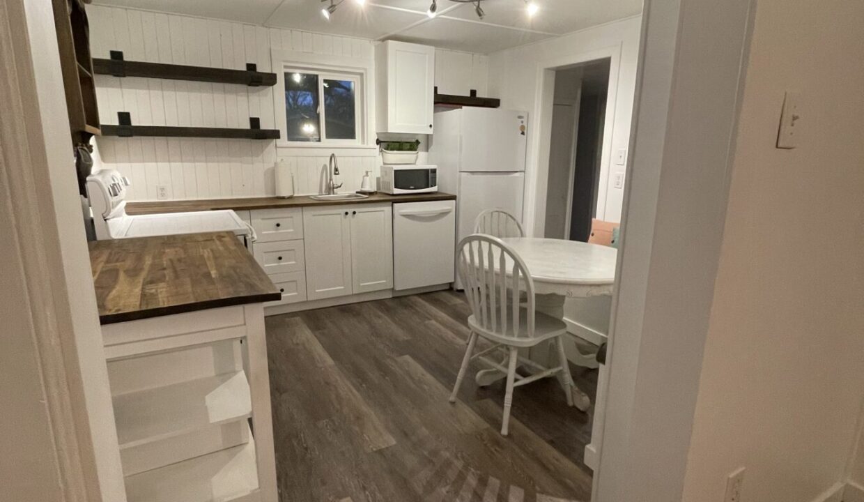 17 4 St NW (28)