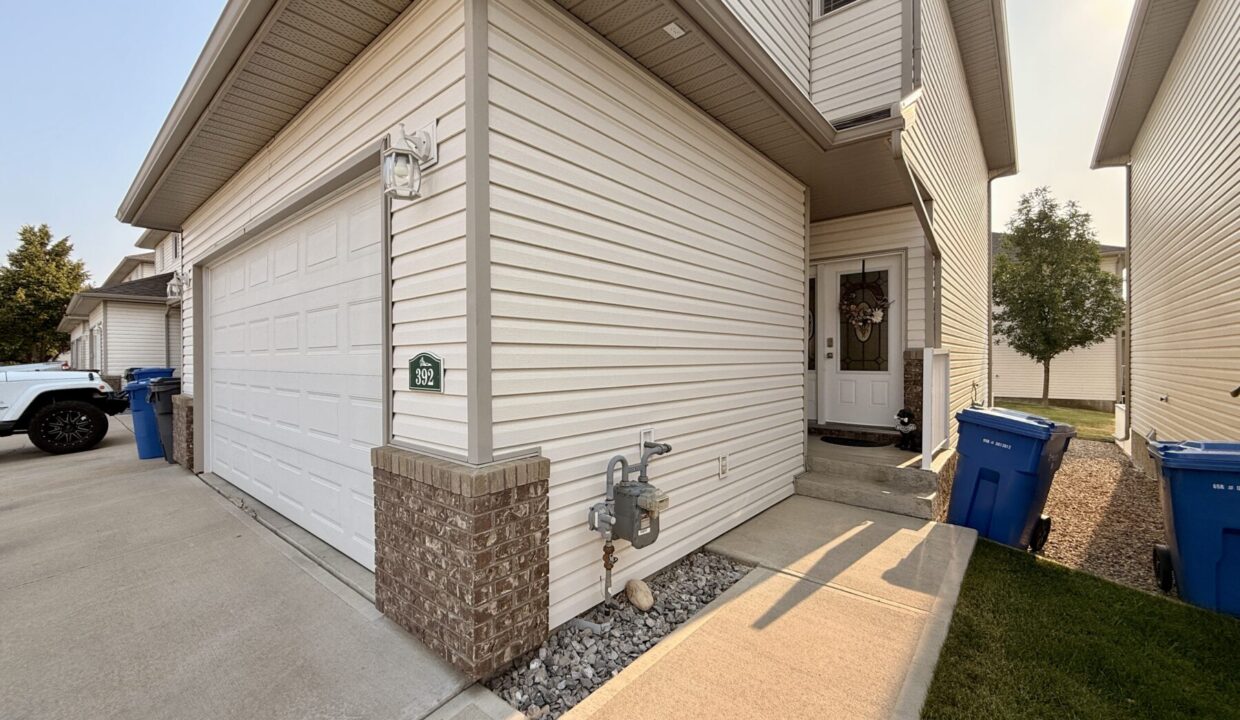 392 Washington Way
