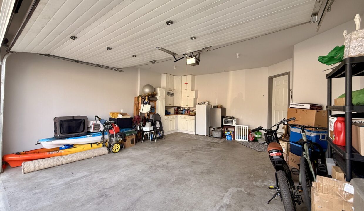 392 Washington Way