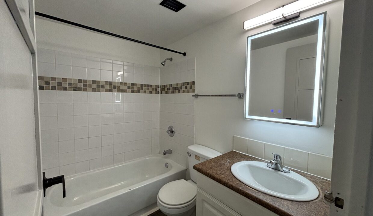 101 2232 Upland